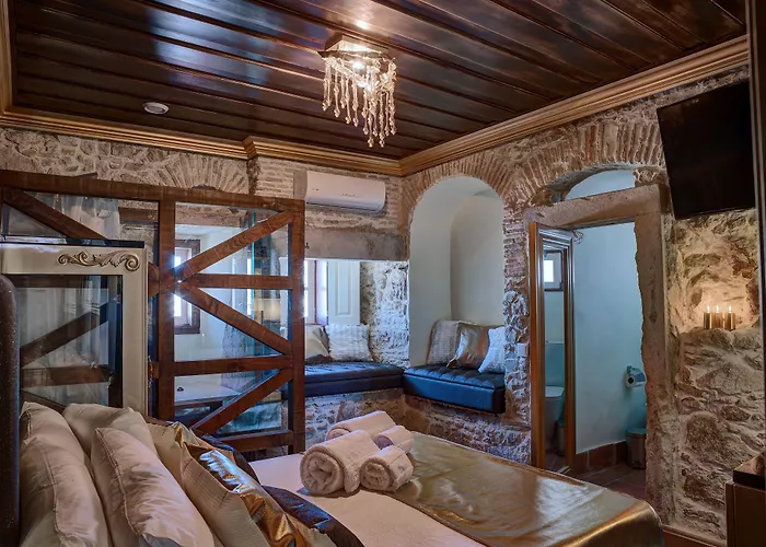 Solar Antigo Luxury 4*