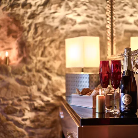 Solar Antigo Luxury 4*