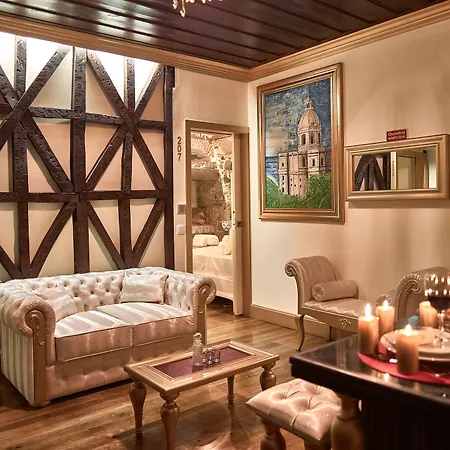 Solar Antigo Luxury Κοΐμπρα