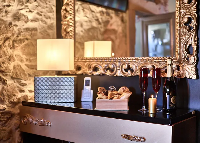 Solar Antigo Luxury 4*